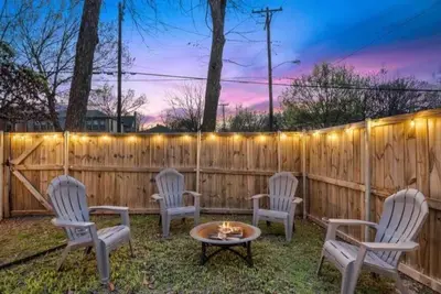 Image de Traveler's Dream Home Bishop Arts District