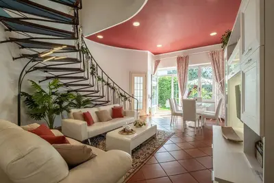 Image de Elegant Villa Lù 10 minutes from the sea