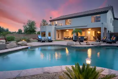Image de Expansive Mesa Retreat w/ Private Outdoor Pool!