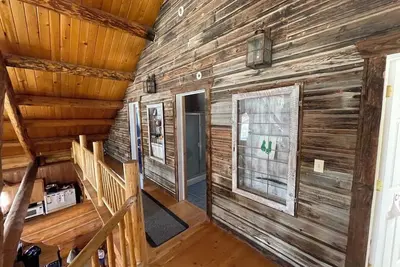 Image de Coychar Salmon Fly Cabin- Located on the Big Hole River