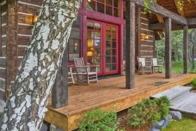 Image de G-Bar-N Stetson Log Home