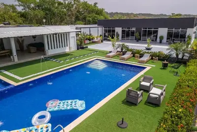 Image de A 5 Minutos de las Mejores Playas de Cartagena de Indias