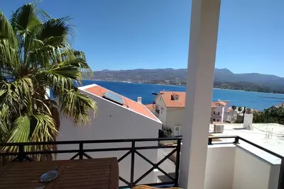 Image de Beautiful Home 3Br 2. 5Baths Sleeps7, Amazing sea view walk to Beach & Downtown.