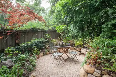 Image de Montecito Quiet Oaks - Serenity and convenience meet at Quiet Oaks.