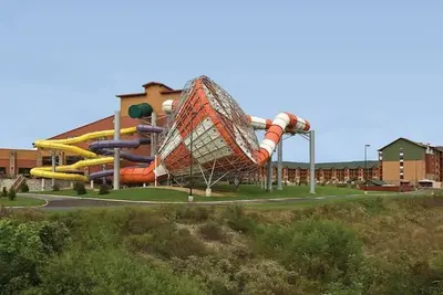 Image de 2br Deluxe Unit In Mountains with Waterpark!