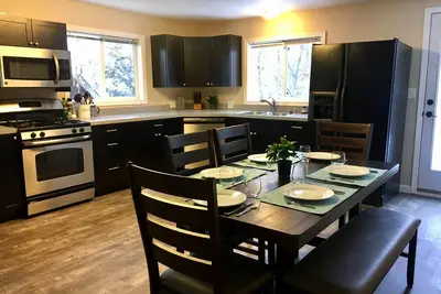 Image de Spacious 4 bedroom in midtown