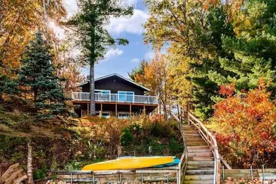 Image de Cozy Cottage with so many amenities, on beautiful Little Hills Lake in Wautoma