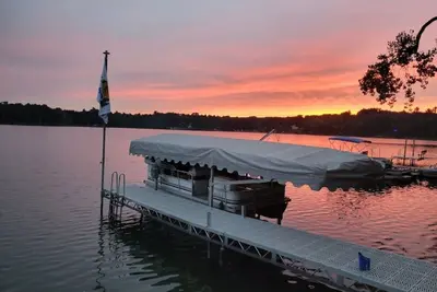Image de Amazing view, hot tub, sauna, fireplace, pet friendly, pier, kayaks, paddleboard
