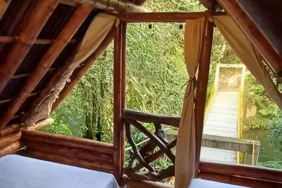 Image de Eco-Crystalline River Eco-Cabin/Hammocks/Fire Pit