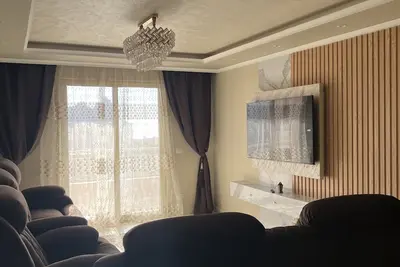 Image de شقة فاخرة فيو بحر ومنتزة\n