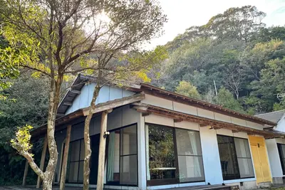 Image de Nonsmoking Japanesestyle detached house standing next to virgin forest Building No 3  / Shimanto Kōchi
