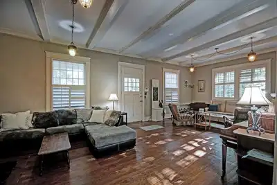 Image de House in the Heart of Belhaven Near Everything