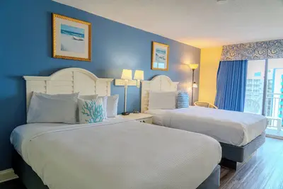 Image de Recently Updated Double Queen Suite-Ocean Views! Sea Mist 51308