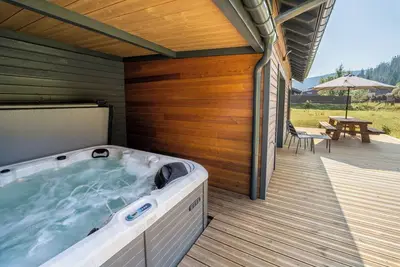 Image de Chalet bois  némésia avec spa à Gérardmer
