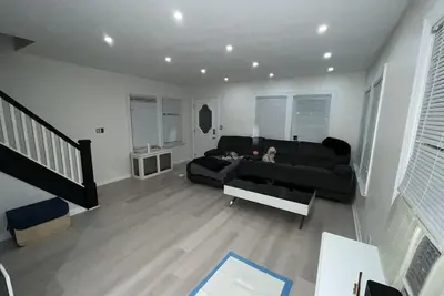 Beautiful Home Midwood area