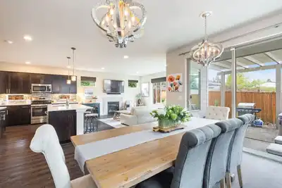 Image de Deluxe & Spacious~Gym~Hot Tub