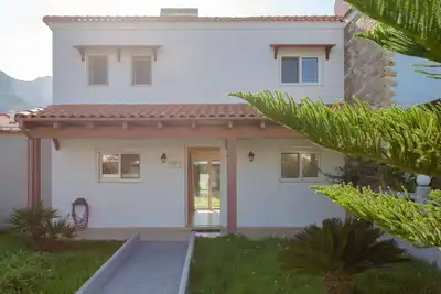 Image de Sun & Sea Villa by Renthub