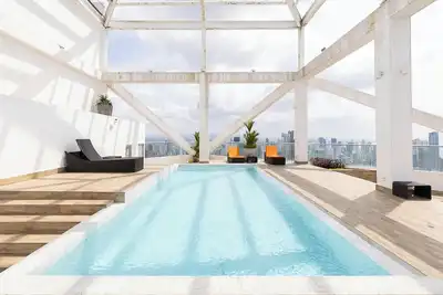 New condo 2 bdr + 2 bthr - in heart of Panama City with gorgeous view
