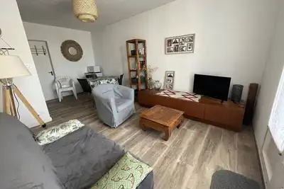 Image de Charmant T2 à 100m de la plage avec terrasse, parking privé et animaux admis