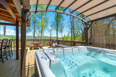 Image de A Mtn Frame of Mind- Mountain View, Hot Tub, Game Room, Pet Friendly