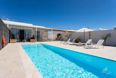 Image de Stunning 3 bedroom 3 bathroom brand new villa