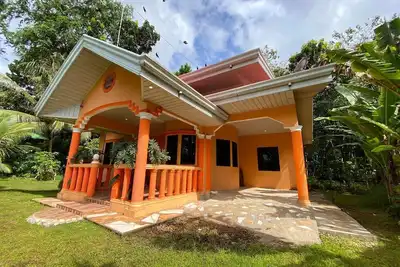 Image de It’s close to new resort, hospital, beaches, pools, falls, and cave!