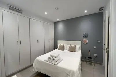 Image de Cozy 1br w/ rooftop terrace in the city centre