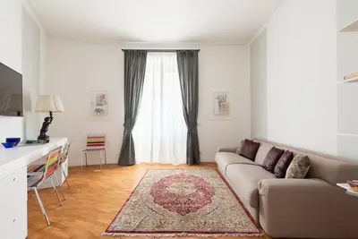 Image de Suite21-Parioli- Elegant central and bright apartment. Excellent Wi-Fi and A/C