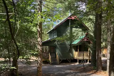 Image de Secluded River Overlook Cabin on 160 acres