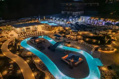 Image de Luxury Escape: Private Pool, Theatre & Waterpark • 6mi Dollywood • 1mi Parkway