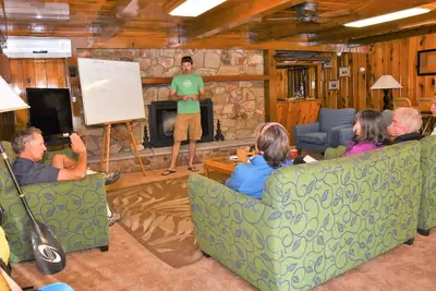 The Kern River Apartment - Walking distance to the Kern River!