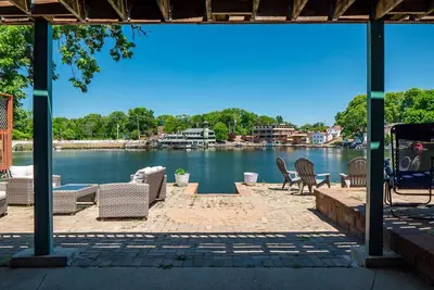 Image de Lake Front|Kayaks|Hot Tub|Sleeps 8