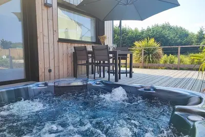 Image de Kerzoé gîte 4 personnes - Spa - Piscine