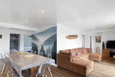 Séjour Montagnard Confortable à Formiguères : 4 Chambres, 9 min de la Station avec Terrasse Privée!