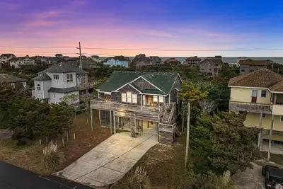 Image de Salt Therapy Obx: 3 min walk to beach, Pool Access, Hot Tub