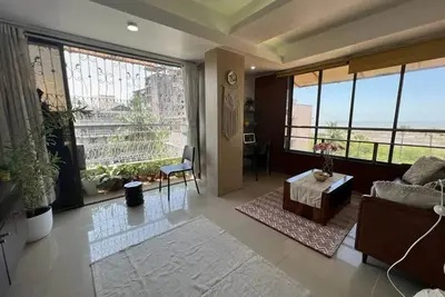 Image de Bandra beauty 2 bed 2 Bath with Sea View and Parking in Bandra West \n