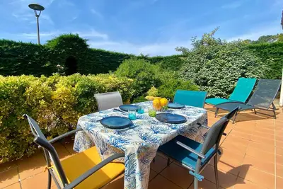 Image de Maison rénovée avec jardin, 2 chambres, WiFi, à 500m de la mer - Brétignolles-sur-Mer
