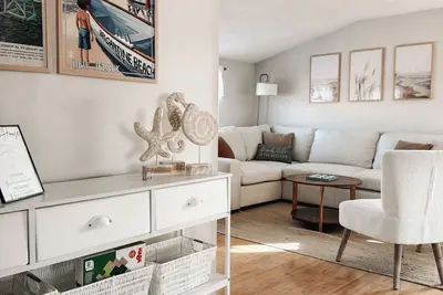 Walk to Beach: Modern-Not a 90’s Throwback!