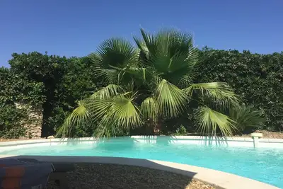 Image de Appartement climatisé dans villa, Piscine+Jardin privatifs, calanques Cassis