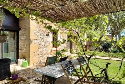 Image de Maison de plein pied avec jardin clôt Bergerac centre ville