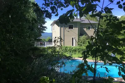 Image de Charming Home, Panoramic Mountain Views, Ideal For Family