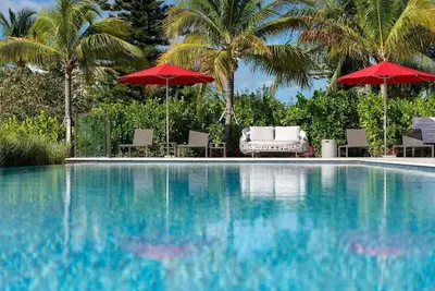 Image de Brand New Luxury 2-Br Condo on Paradise Island!