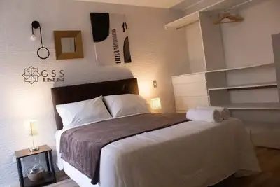 Image de Fully equipped family apartment/ Oceanfront Condo.