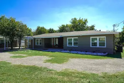 Image de 4bd/3ba/ Dfw Airport Patio private parking Piscina