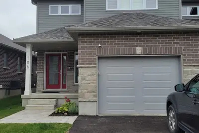 Image de Pet Friendly Family home in Palmerston, Ontario