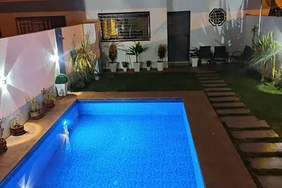 Chalet villa avec piscine