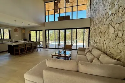 Image de Casa Destino - Playa Negra'S Newest With All Of The Comforts Of Home!