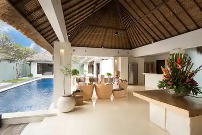Image de Luxury 5-Bedrooms Haven in Central Seminyak