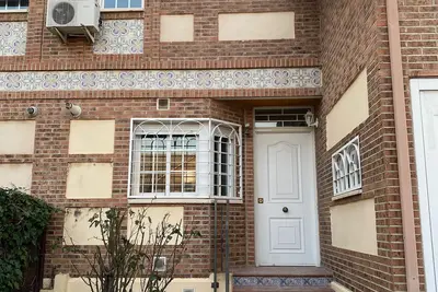 Image de Fantástico Chalet con Piscina a las Afueras de Madrid Para Disfrutar en Verano