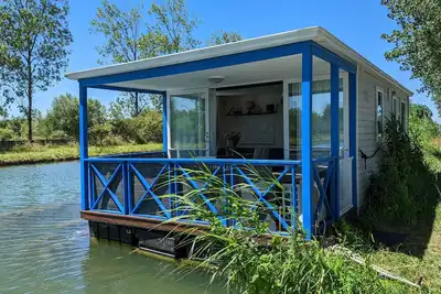 Image de Cottage flottant insolite terrasse nature pêche près Dijon